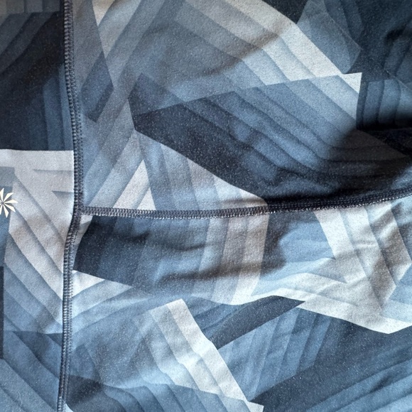 Athleta leggings - Picture 4 of 5